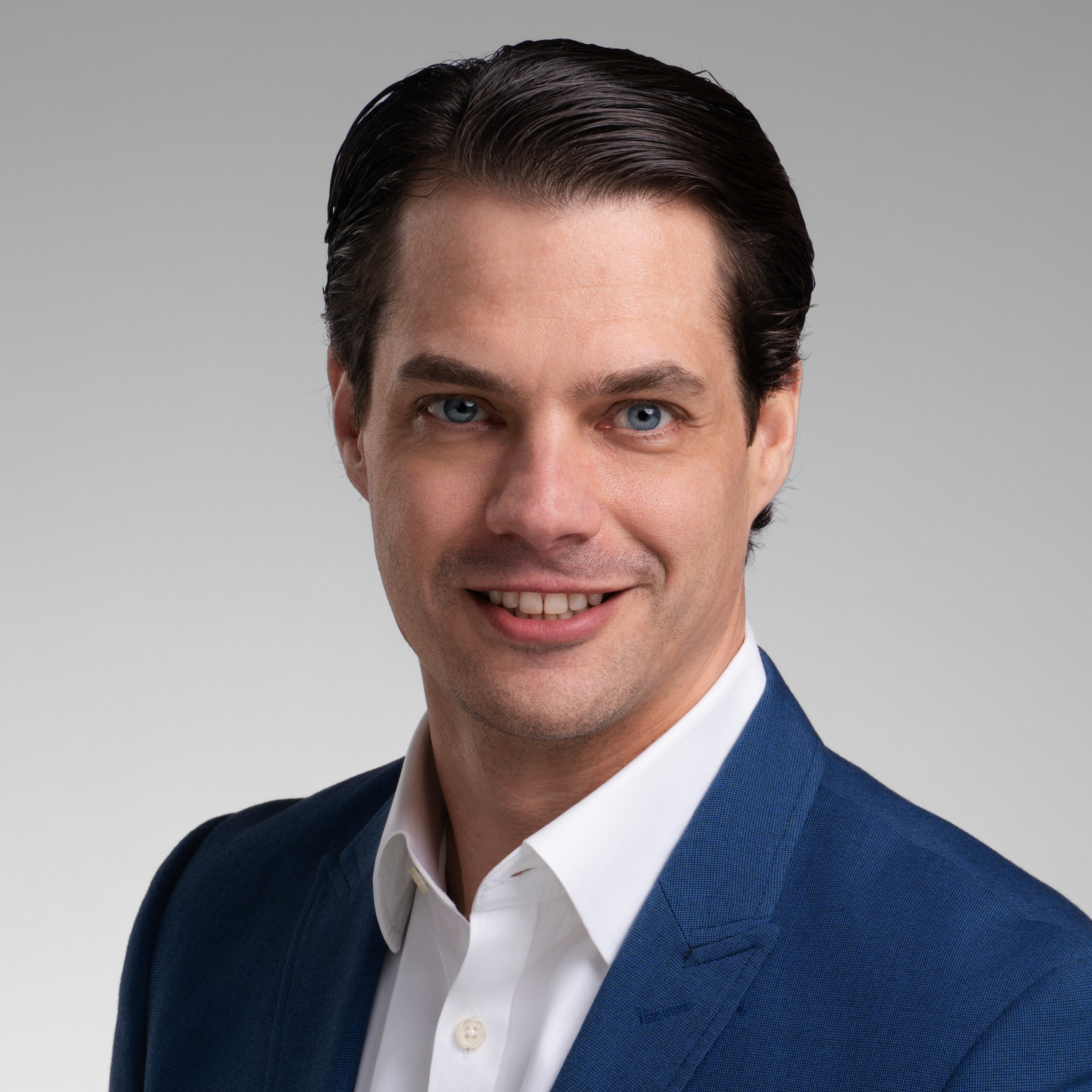 Kenneth Blazick, AIF